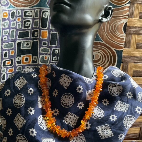 Vintage Genuine Baltic Amber Beaded Loop Necklace, Honey Butterscotch, Opera 22” - Picture 2 of 11